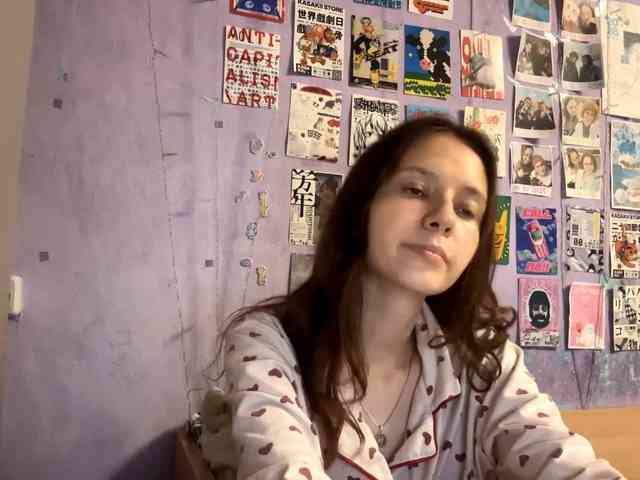 JazminKulju webcam