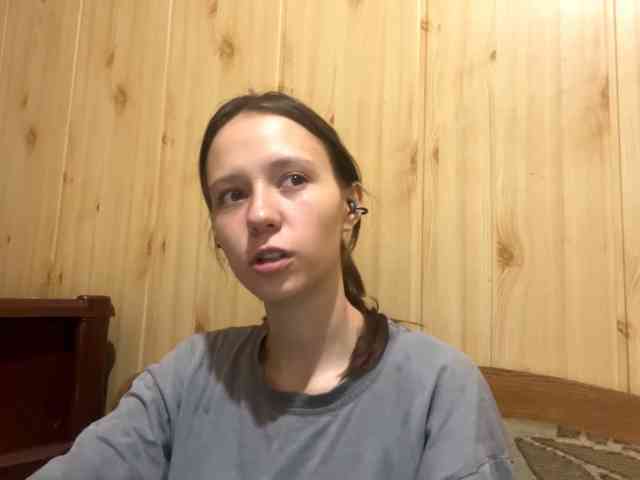 JazminKulju webcam