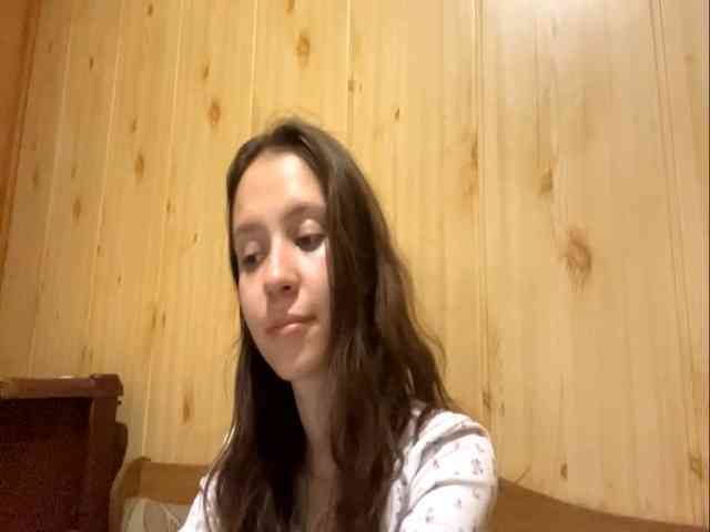 JazminKulju webcam