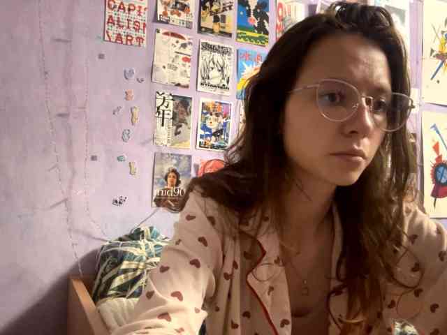 JazminKulju webcam