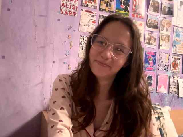 JazminKulju webcam