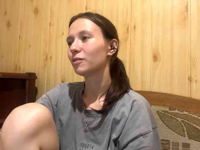 JazminKulju webcam