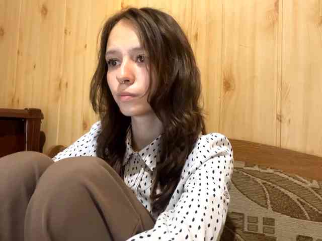 JazminKulju webcam