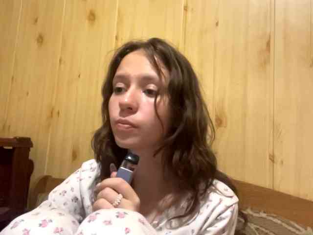 JazminKulju webcam