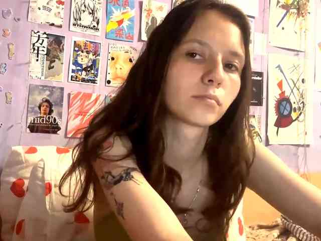 JazminKulju webcam