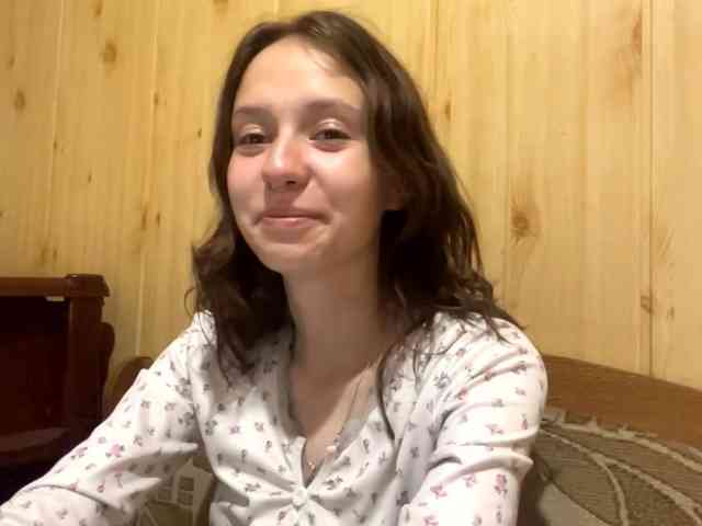 JazminKulju webcam