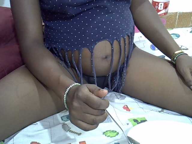 Slimpetite live cam preview