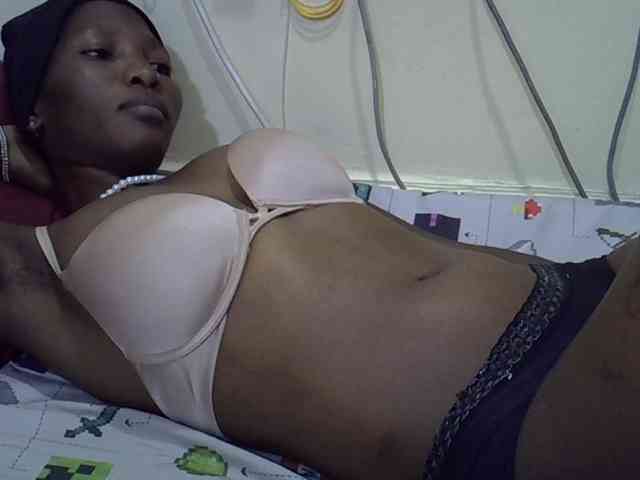 slimpetite's live room