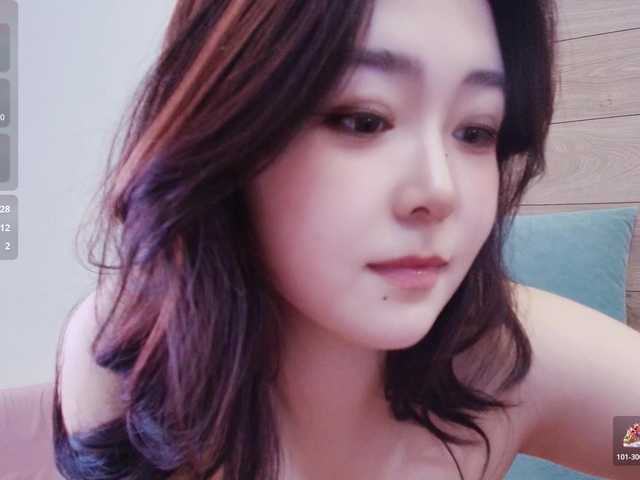 yunlihn live cam on BongaCams