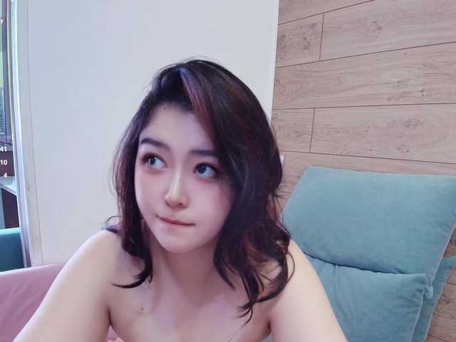 yunlihn live cam on BongaCams
