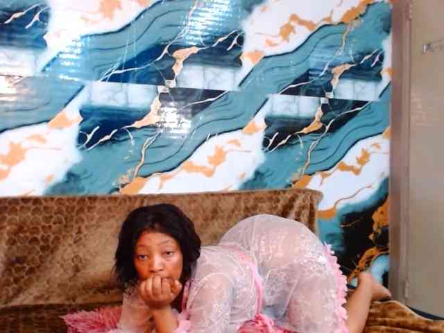 choclatelipsxxx webcam