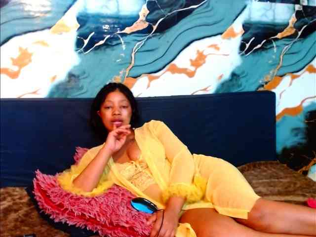 choclatelipsxxx webcam
