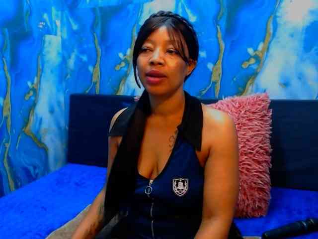 choclatelipsxxx webcam
