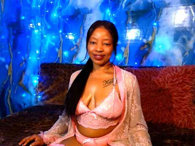 choclatelipsxxx webcam