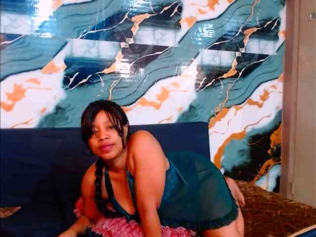 choclatelipsxxx choclatelipsxxx