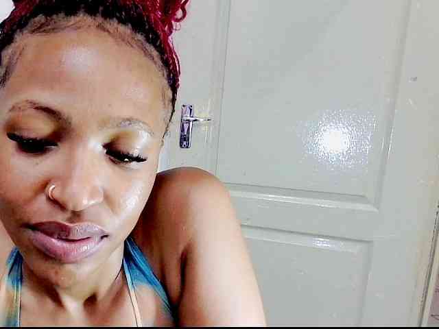 Model: caramelchoco69