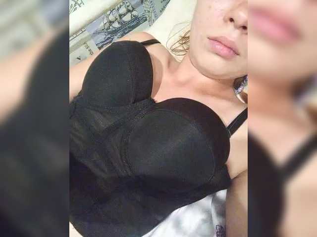 Maksa7 live cam on BongaCams