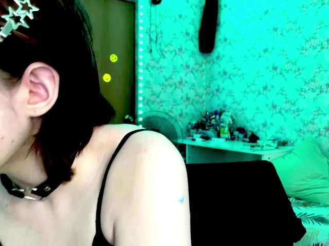 CrystalCalvaruso live cam on BongaCams