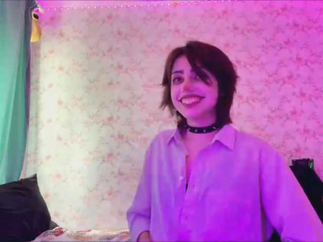 CrystalCalvaruso live cam on BongaCams