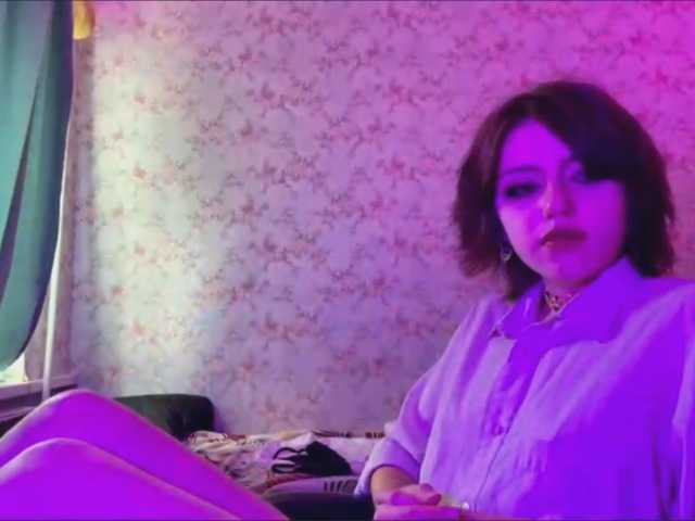 CrystalCalvaruso live cam on BongaCams