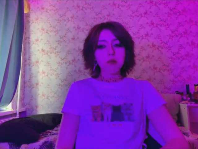 CrystalCalvaruso live cam on BongaCams