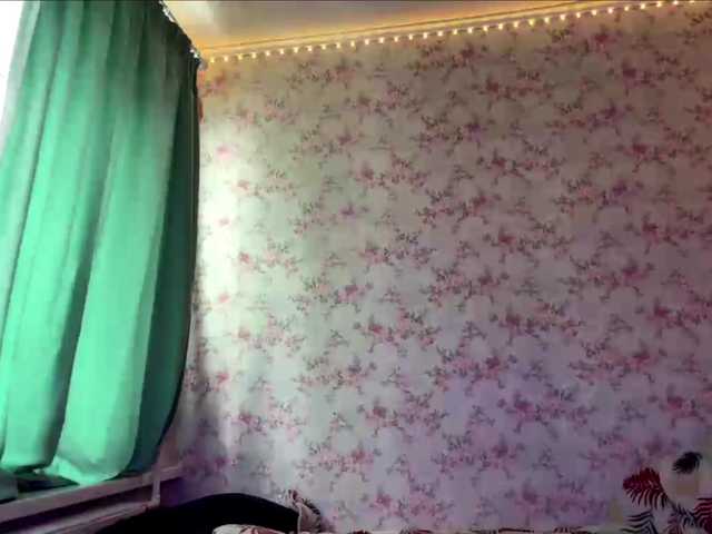 CrystalCalvaruso live cam on BongaCams