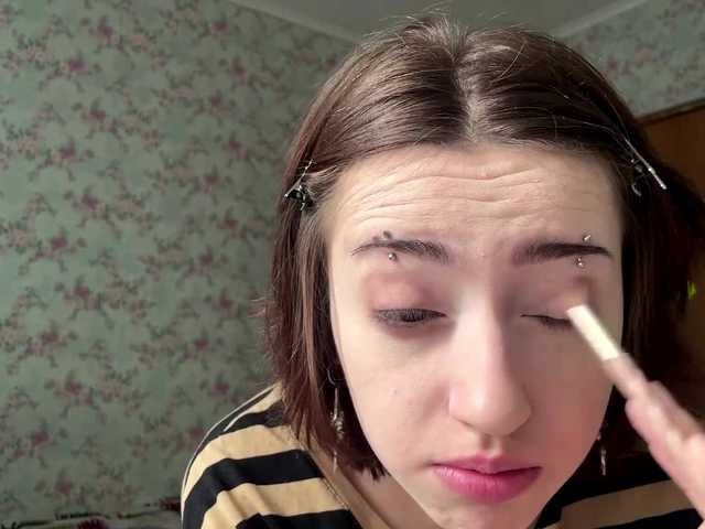 CrystalCalvaruso live