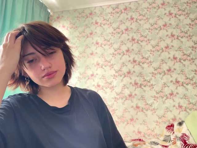 CrystalCalvaruso live cam on BongaCams