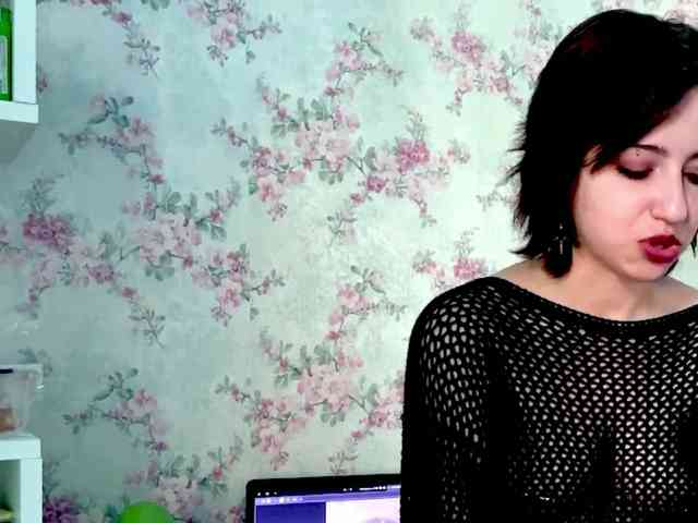 Model: CrystalCalvaruso