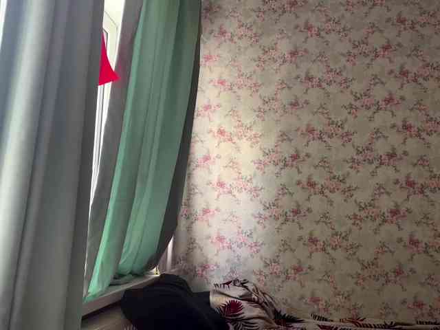 CrystalCalvaruso webcam