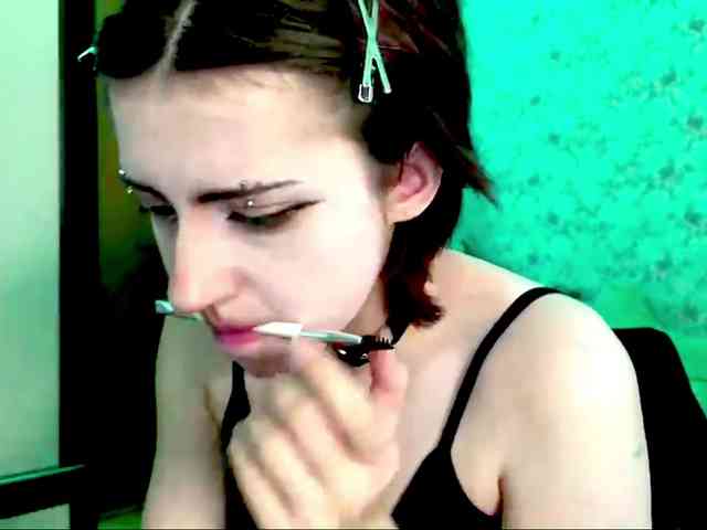 CrystalCalvaruso webcam