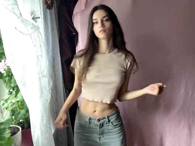 Model: BeckieBostic