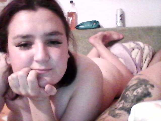 aliana1231 live cam on BongaCams