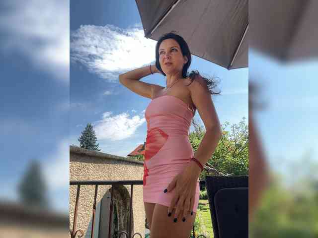 Alexastarr Live Webcam on BongaCams