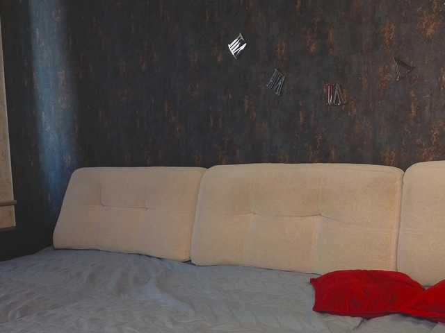 Adelmrr live cam on BongaCams
