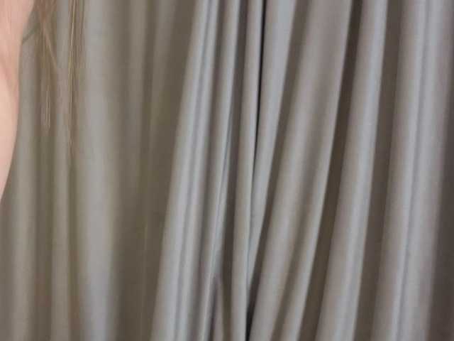 Adelmrr live cam on BongaCams