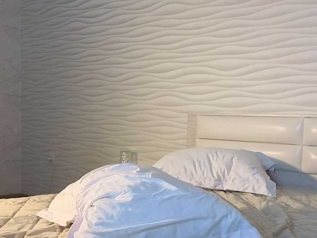 Adelmrr live cam on BongaCams