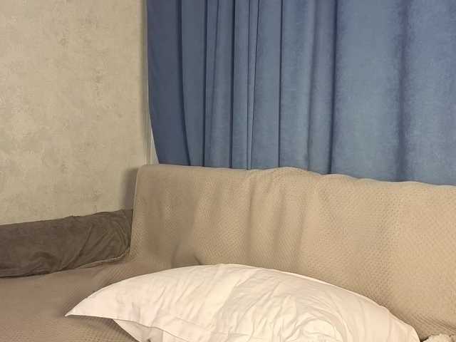 Adelmrr live cam on BongaCams