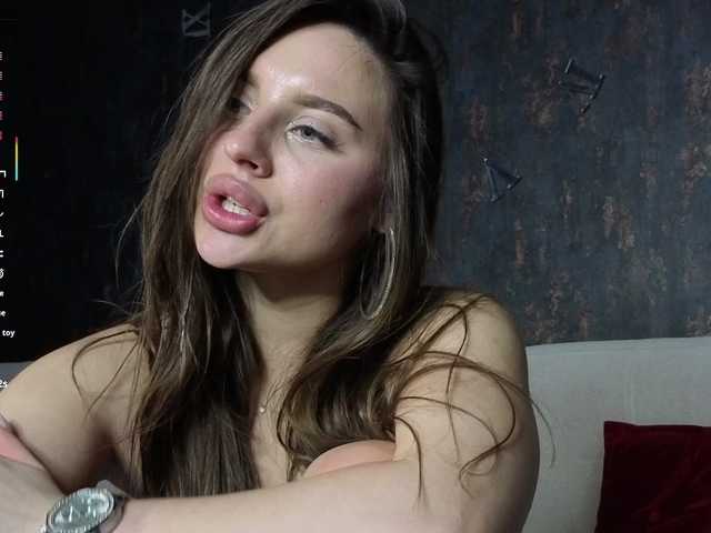 Adelmrr live webcam show