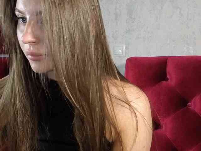 Adelmrr Sex Cam Show