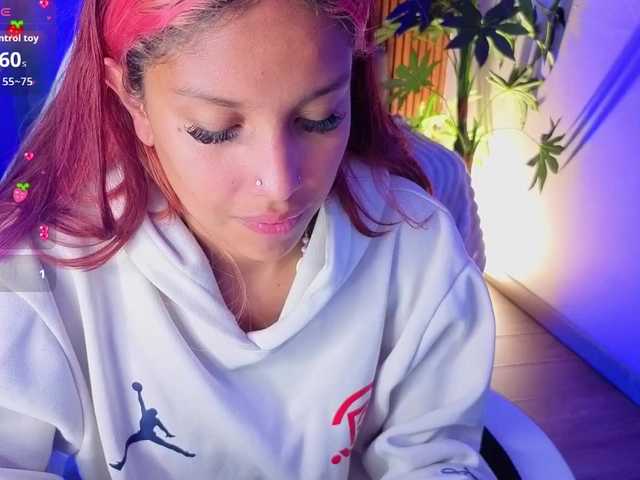 saphiire live cam on BongaCams