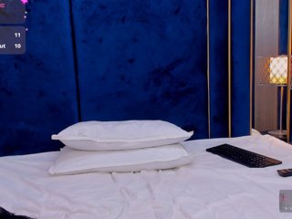 tenny-shy Porn Show