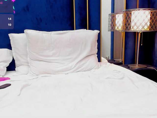 tenny-shy live webcam show