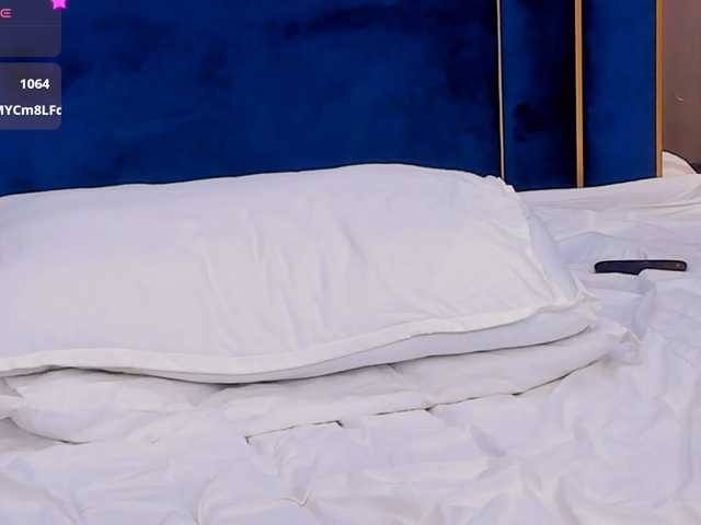 tenny-shy live cam on BongaCams
