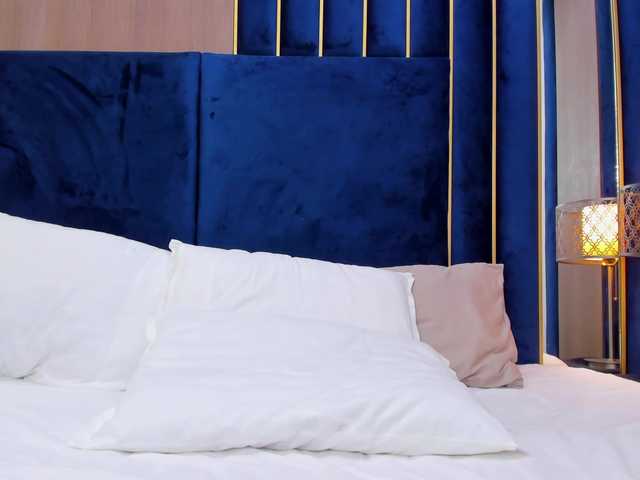 tenny-shy live cam on BongaCams