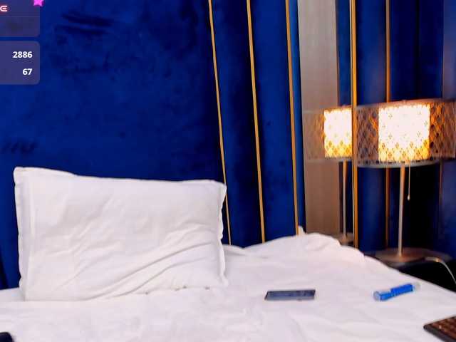tenny-shy live cam on BongaCams