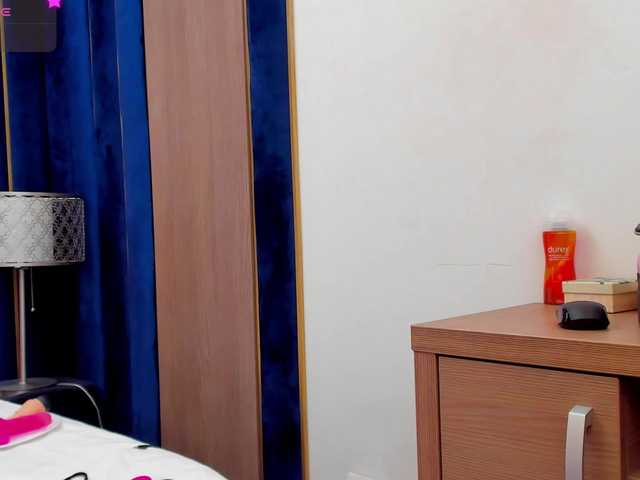 tenny-shy live webcam show