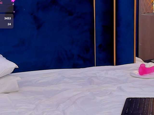 tenny-shy live cam on BongaCams