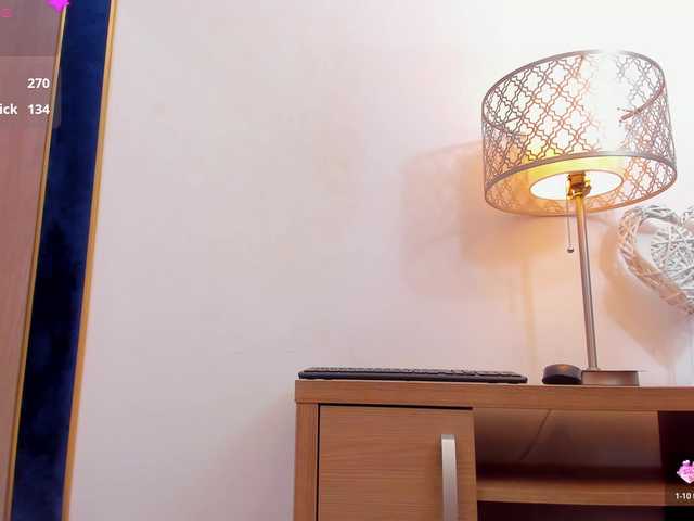tenny-shy live cam on BongaCams