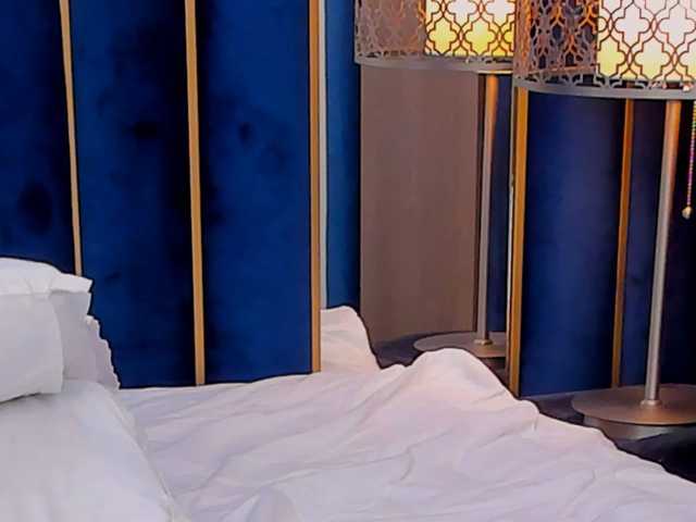 tenny-shy live cam on BongaCams